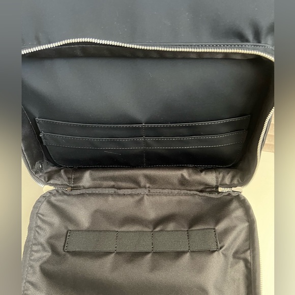 HAERFEST MERCEDES BENZ LIMITED EDITION BACKPACK BLACK UNISEX - Picture 7 of 11